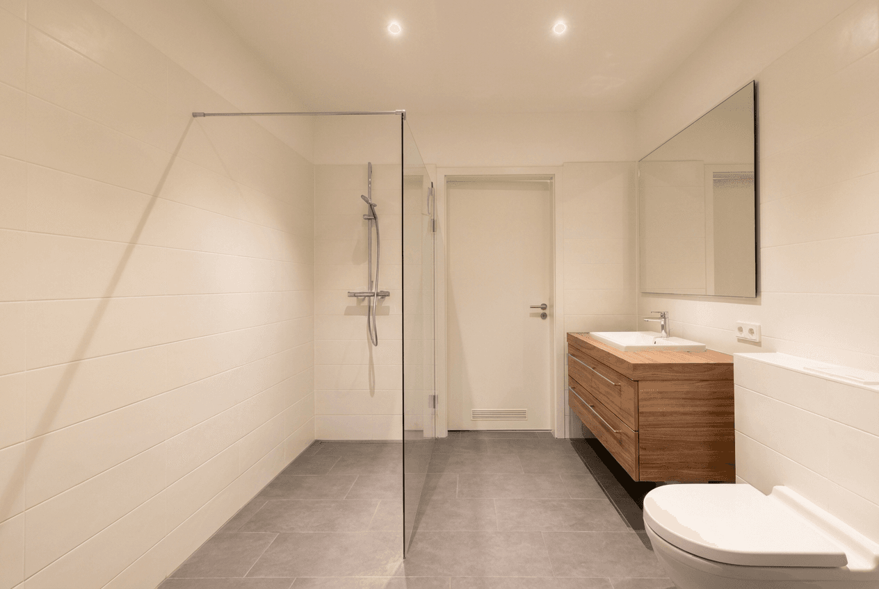 Das Badezimmer – hochwertig ausgestattet und mit viel Komfort im Alltag.