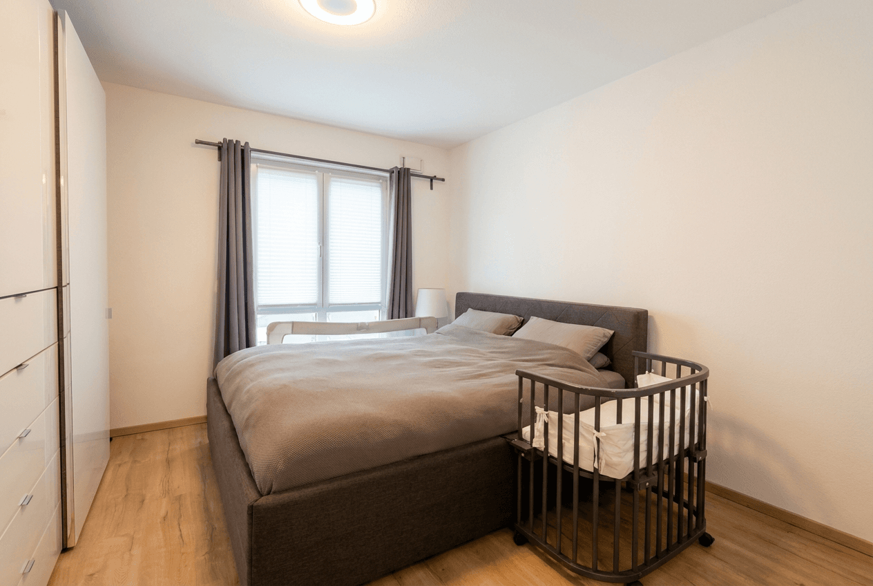 Das Schlafzimmer – ein stilvoller Rückzugsort zum Ankommen und Abschalten.